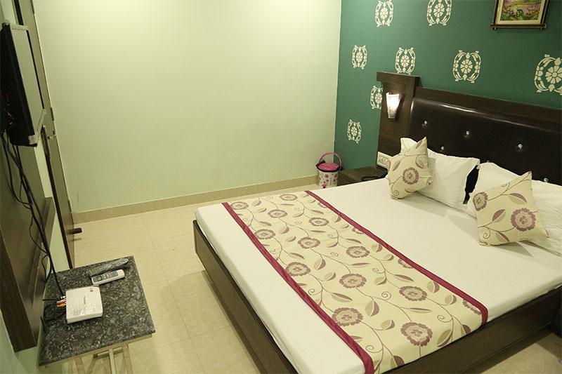 Hotel Madani Биканер Экстерьер фото